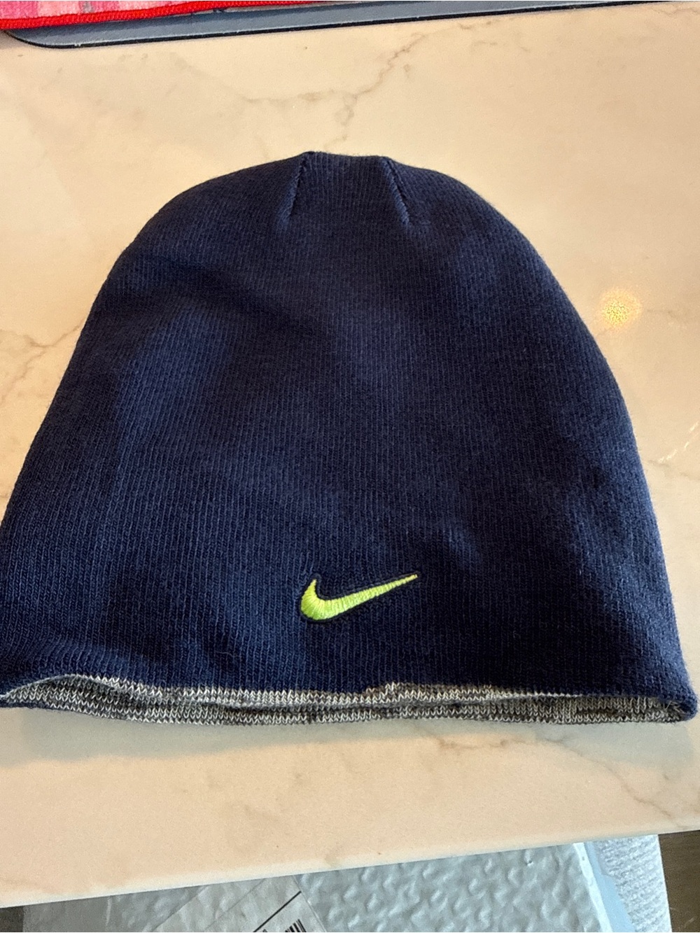 Nike Men's Navy Beanie Seattle Seahawks reversible beanie